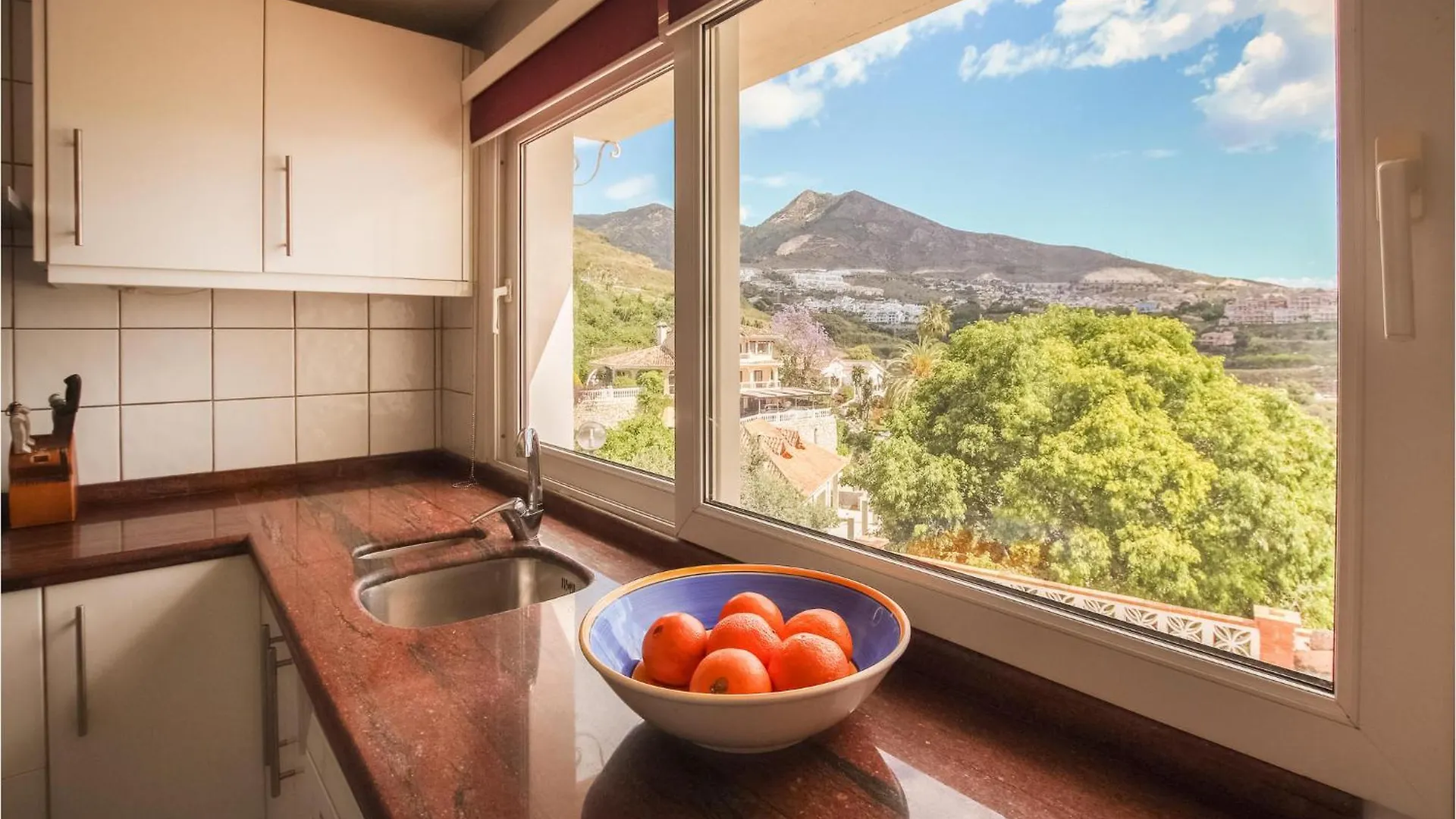 Gorgeous Home In Benalmadena With Wifi Holiday home